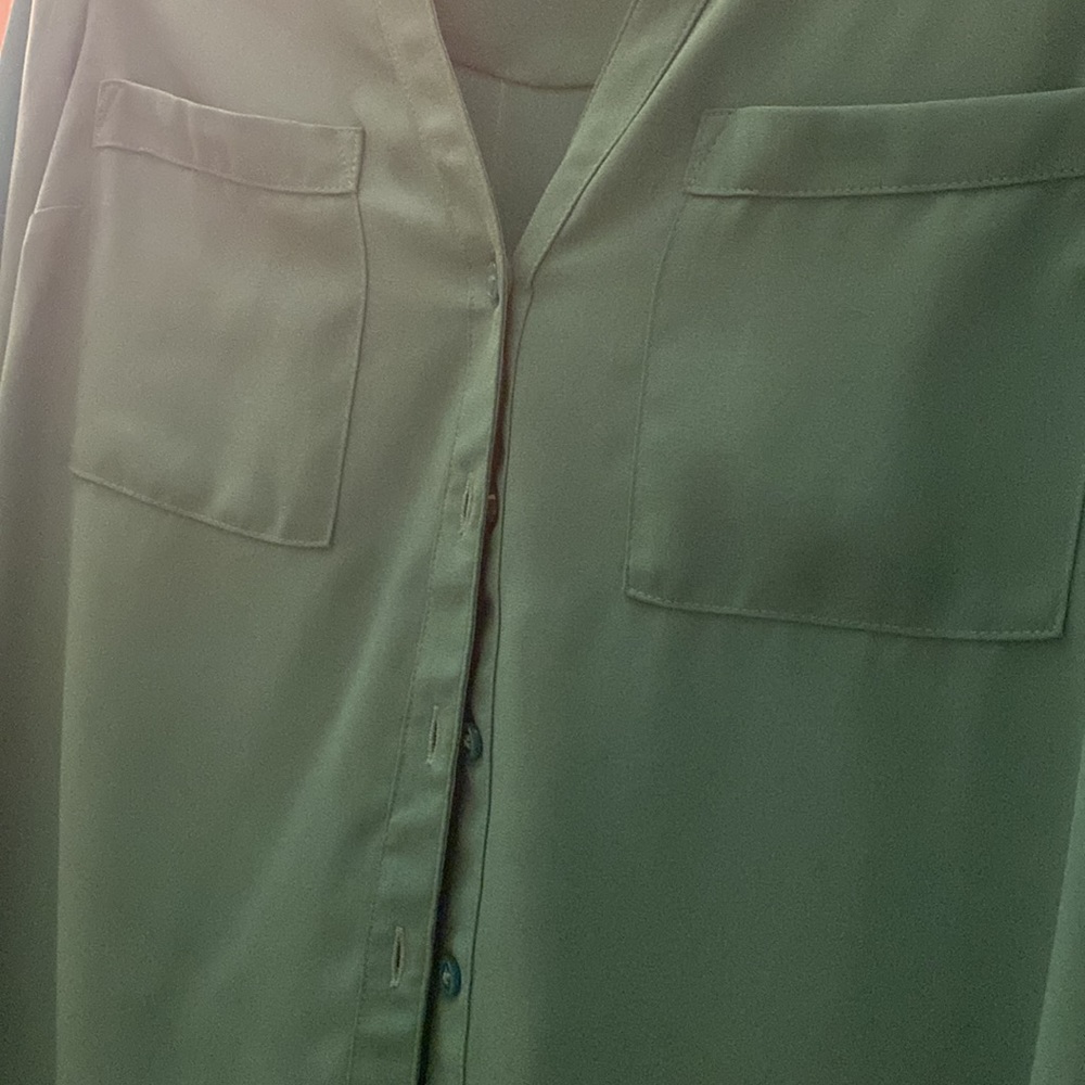 Express Button Up - Picture 4 of 4